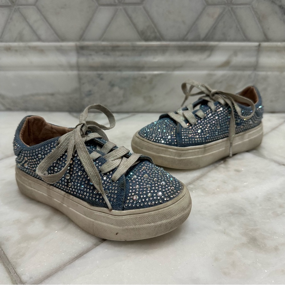Size 10 Toddler Girls Rhinestones Accent Sneaker Gym Shoes